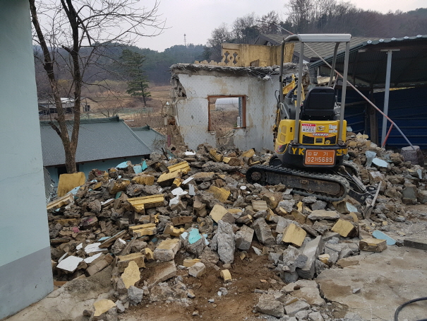 2038599400_symo2LeG_f857d470d8aee393f6fcc1ddf79118110463428c.jpg 이미지크게보기